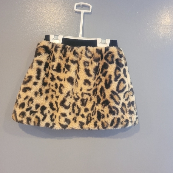 Kids Cheetah Faux Fur 2 pc - Picture 3 of 3